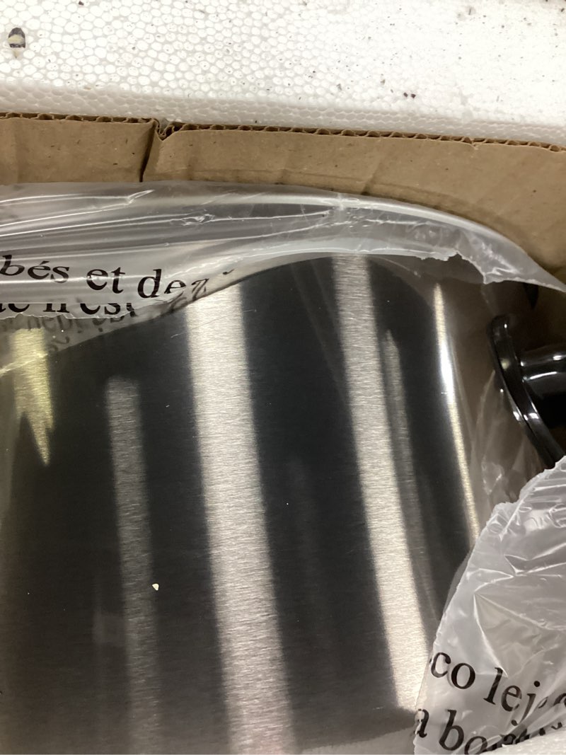 Condition photo showing Good Condition for Crock-Pot Large 8-Quart Programmable Slow Cooker with Auto Warm Setting Black Stainless Steel