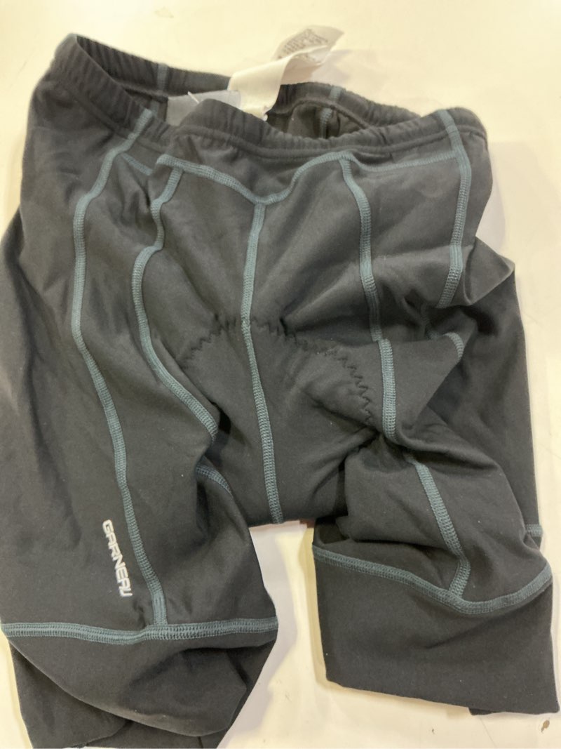 Condition photo showing Good Condition for louis garneau men's fit sensor 2 cycling shorts, medium, black