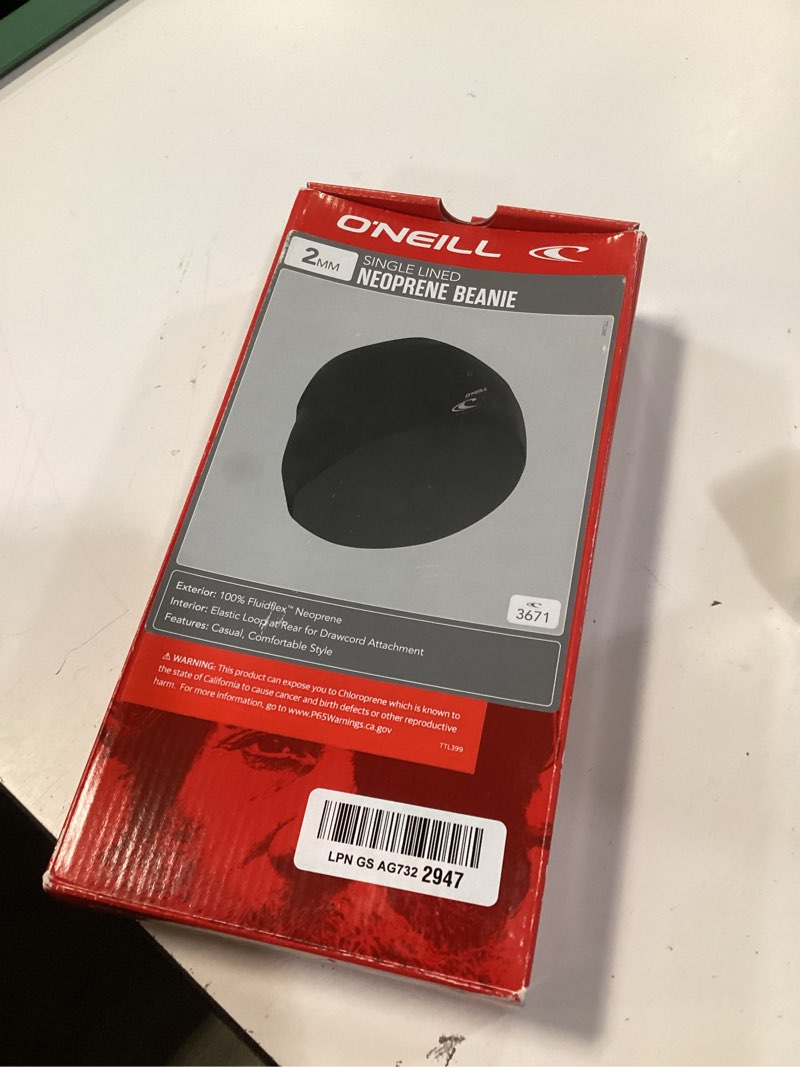 Condition photo showing Good Condition for o'neill wetsuits neoprene 2mm beanie, black, medium