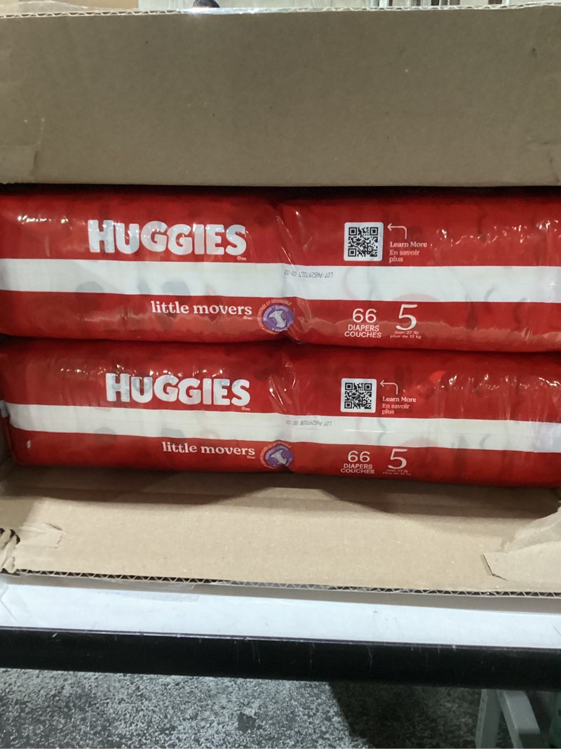 Condition photo showing New/Like New for Huggies Size 5 Diapers, Little Movers Baby Diapers, Size 5 (27+ lbs), 132 Count (2 Packs of 66), Packaging May Vary Size 5 132