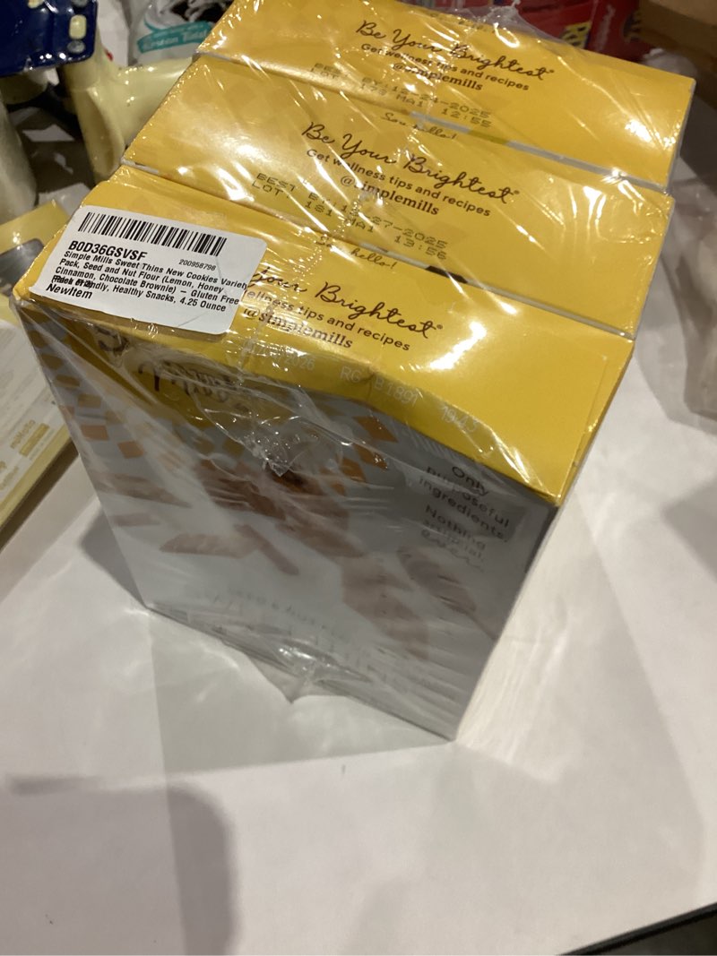 Condition photo showing New/Like New for Simple Mills Sweet Thins New Cookies Variety Pack, Seed and Nut Flour (Lemon, Honey Cinnamon, Chocolate Brownie) - Gluten Free, Paleo Friendly, Healthy Snacks, 4.25 Ounce (Pack of 3) Variety Pack (Lemon, Honey Cinnamon, Chocolate Brownie) 4.25 ounce (Pack of 3)