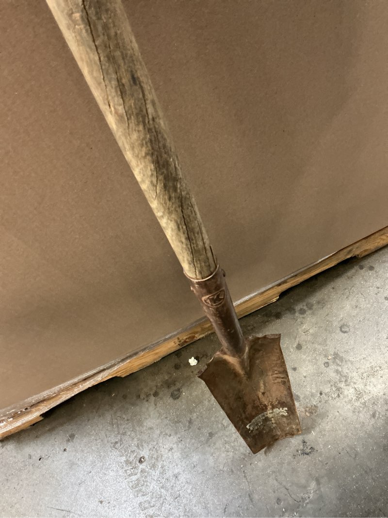Condition photo showing As Is for kobalt shovel