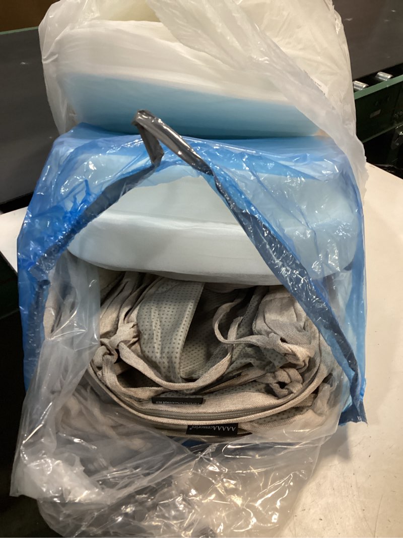 Condition photo showing Good Condition for aaaaacessories d-shaped chair cushions, 2\" thick dining chair pads with ties and removable, machine-washable cover, 17\" x 16\", set of 6, oatmeal beige oatmeal beige 6 count