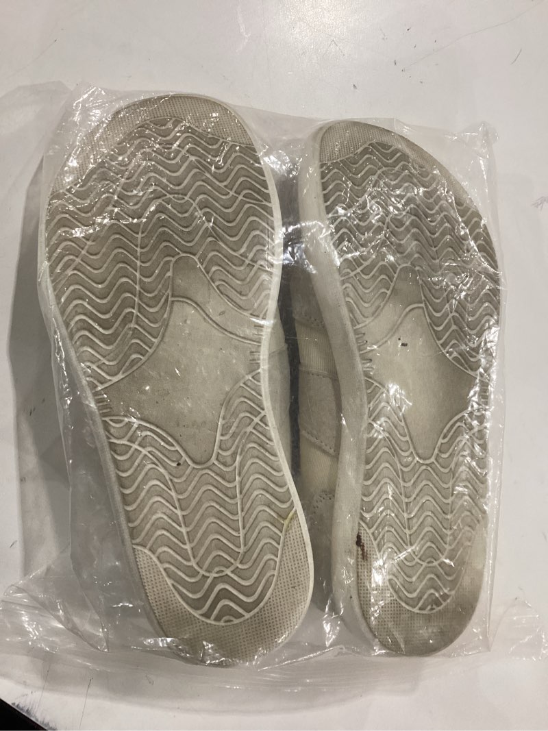 Condition photo showing As Is for WHITIN Womens Wide Casual Shoes Comfy Breathable Mesh Walking Tennis Zero Drop Female Sneakers Outdo