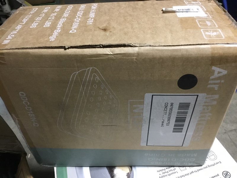 Condition photo showing Good Condition for concetta qdc-d18in-q queen size 18" air mattress, inflatable bed with built-in