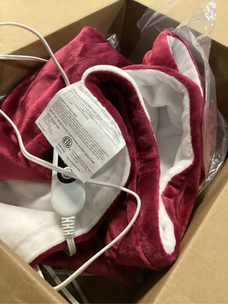 Condition photo showing Good Condition for Queen Size Electric Blanket for Bed - 50\" x 60\" Dual Control Heated Blanket with 10 Hrs Auto Off, 5 Heating Levels, Over-Heat Protection, Washable Flannel Sherpa Heating Blankets, Red 4- Red Queen - 84\" x 90\"