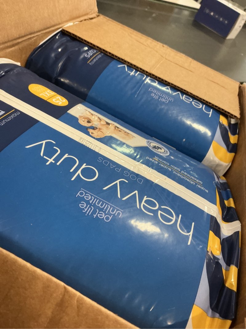 Condition photo showing New/Like New for Pet Life Unlimited Heavy Duty Triple Extra Large Puppy Pads – 36" x 36", 50 Count (3XL) | Dog Training Pads with Odor Controlling Wetness-Activated Clover Leaf Scent | USA Made Clover Leaf 36" x 36" 50-Count