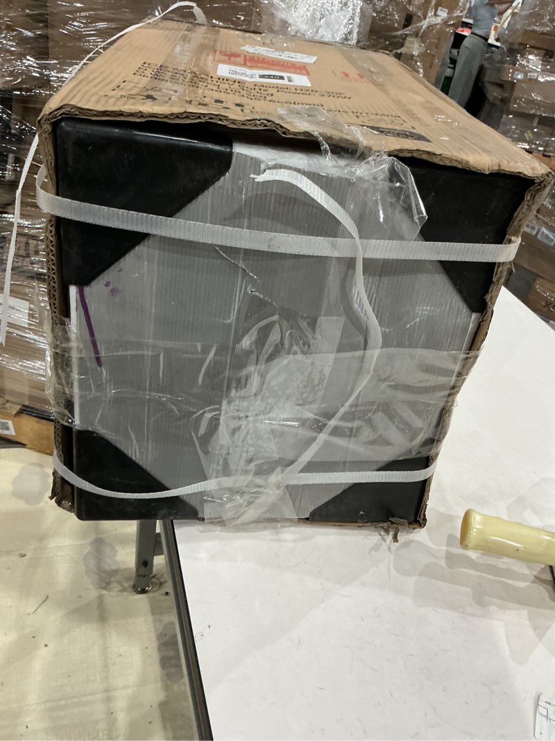 Condition photo showing Good Condition for vevor ice machine