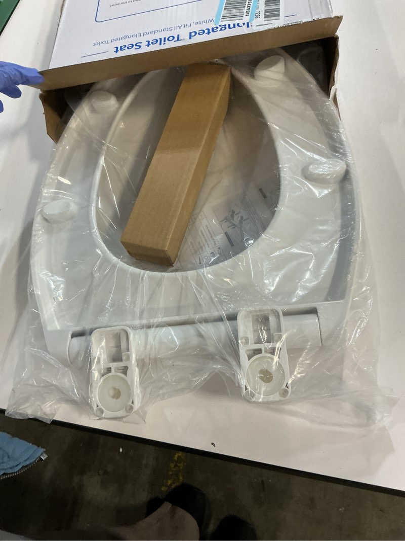 Condition photo showing Good Condition for WSSROGY Toilet seat Elongated with Slow Close Hinges, Four Bumpers Never Loosen and Easily Remove, Two Sets of Parts, Plastic, White