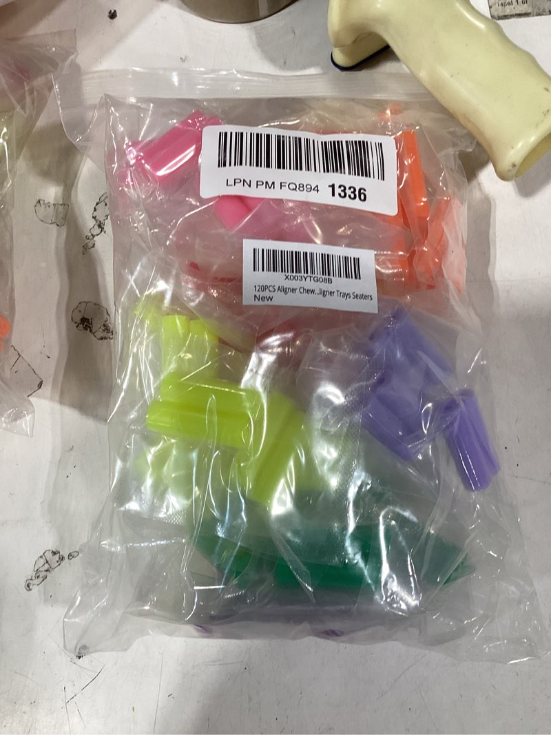 Condition photo showing New/Like New for 120pcs aligner chew,10 mix colors chew for invisalign aligners,orthodontic silicone chompers aligner trays seaters