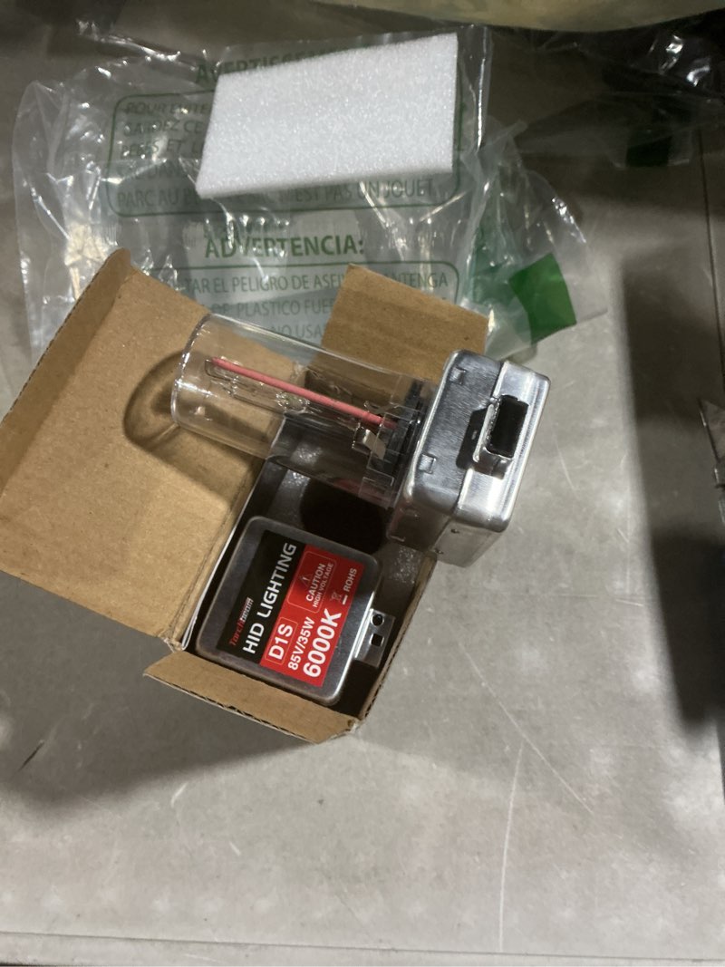Condition photo showing Good Condition for torchbeam d1s hid bulbs, 6000k cool white, 300% lighting distance, xenon bulb, ip67 design for replace 66144 66140 85140 85415 85415c1, pack of 2