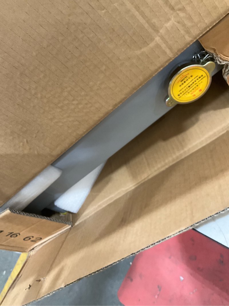 Condition photo showing Good Condition for 1456899 radiator replacement for hyster forklift h135xl h155xl 4.3l | 1387250 1383525 373103 546296 580006882