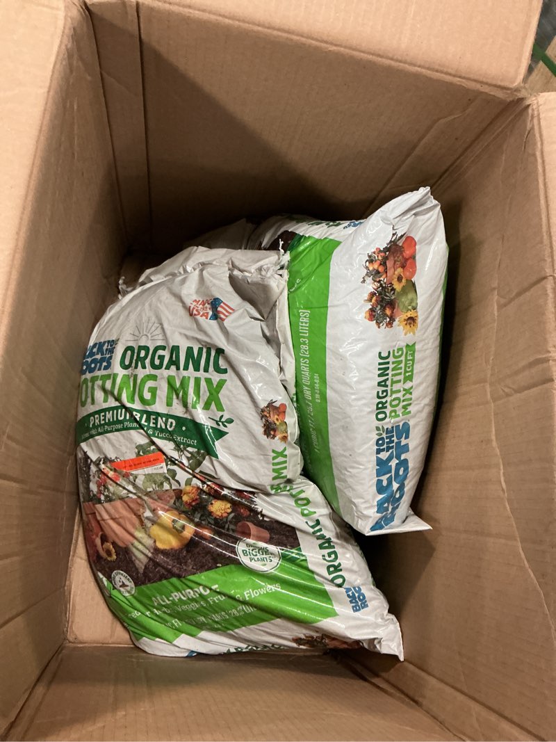 Condition photo showing Good Condition for organic bulk potting mix pallet (60 1 cu.ft. bags)