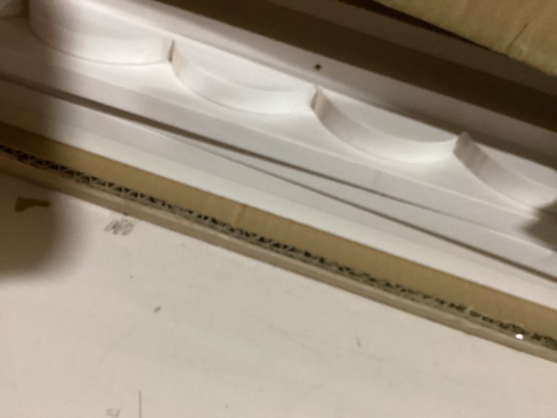 Condition photo showing Good Condition for SpaceAid 3-Tier Scalloped Bookshelf, Montessori Bookcase for Toddlers, Wooden Book Shelf Organizer Display Furniture for Kids Rooms, Playroom, Nursery and Classroom, White 3 Tier, 29.6" W White