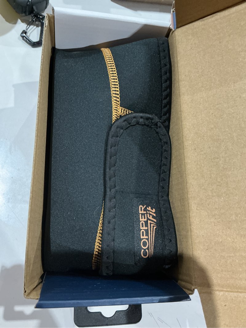 Condition photo showing Good Condition for copper fit® rapid relief knee wrap | adjustable | hot & cold therapy gel pack
