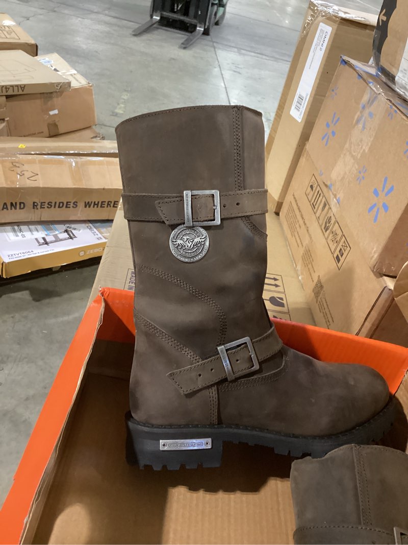 Condition photo showing Good Condition for milwaukee leather mbm9063 men's classic distressed brown leather motorcycle engineer riding biker boots - 8 8 distressed brown