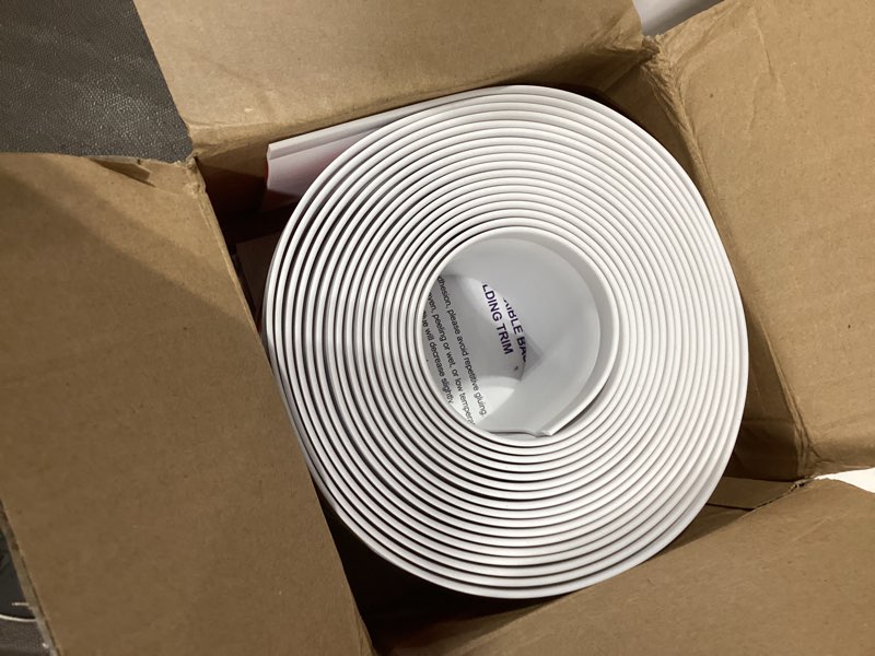Condition photo showing New/Like New for vinyl baseboard molding trim 3 inch x 20 feet peel and stick baseboard trim flexible pvc cove base moulding self-adhesive trim for garage bathroom cabinet floor walls, white 3inch x 20ft white