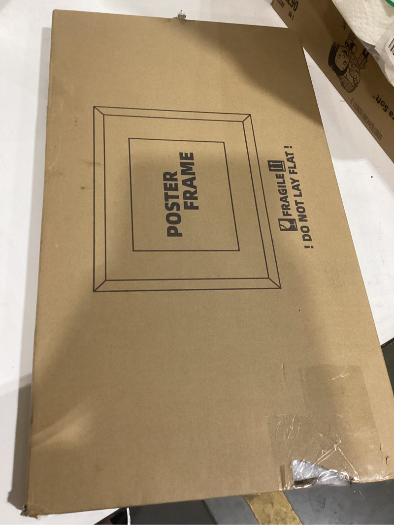 poster frame 