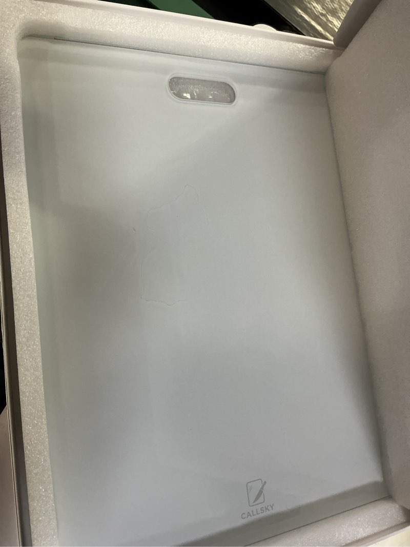 Condition photo showing Good Condition for glass cutting board,16\"x12\" non toxic tempered glass chopping board for kitchen with non-slip feet, house warming gift for new home, gifts for women, christmas gift for mom - white