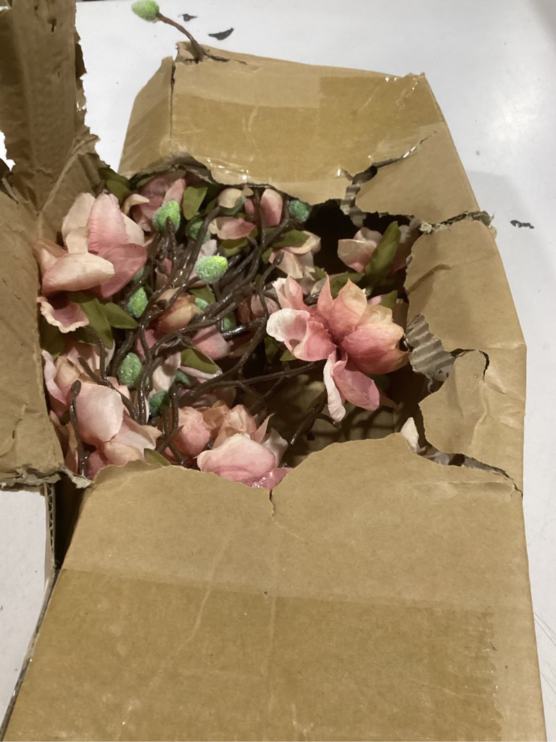 Condition photo showing Good Condition for HyeFlora 3PCS Artificial Magnolia Flowers Stems for Spring Decoration, Faux Pink Magnolia Branches with Buds, 34.5" Long Stems Floral Arrangement for Vase Pot Table Centerpiece Indoor Decor