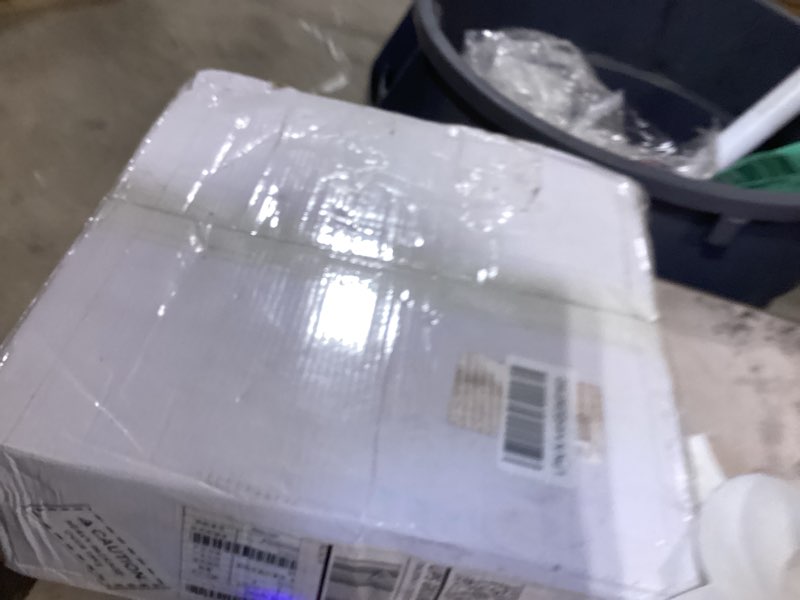 https://lotting-media.assets.bidfta.com/lotting_a357cec1-17bb-4686-9555-9ae85eaf85bc