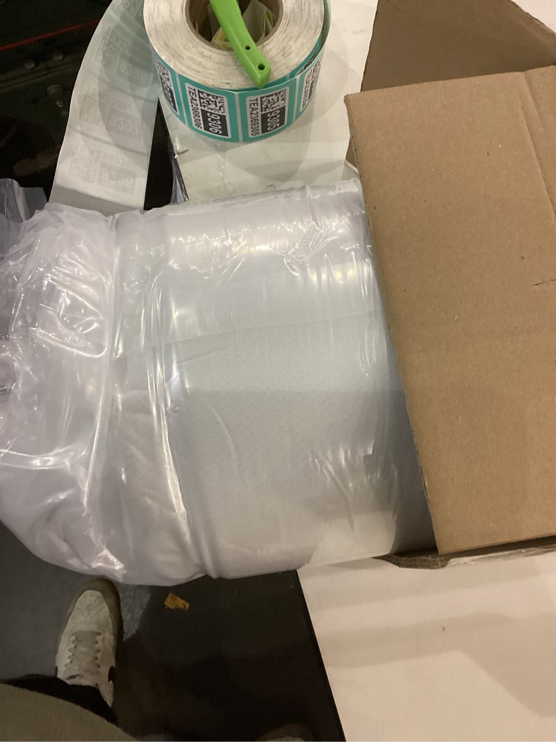 Condition photo showing New/Like New for Zinus 5 Inch Twin Green Tea Memory Foam Mattress [New Version], Fiberglass Free, Medium Firm Feel, Zoned Pressure Relief, Certified Safe Foams & Fabric, Mattress in A Box White Twin 5" New Small Box