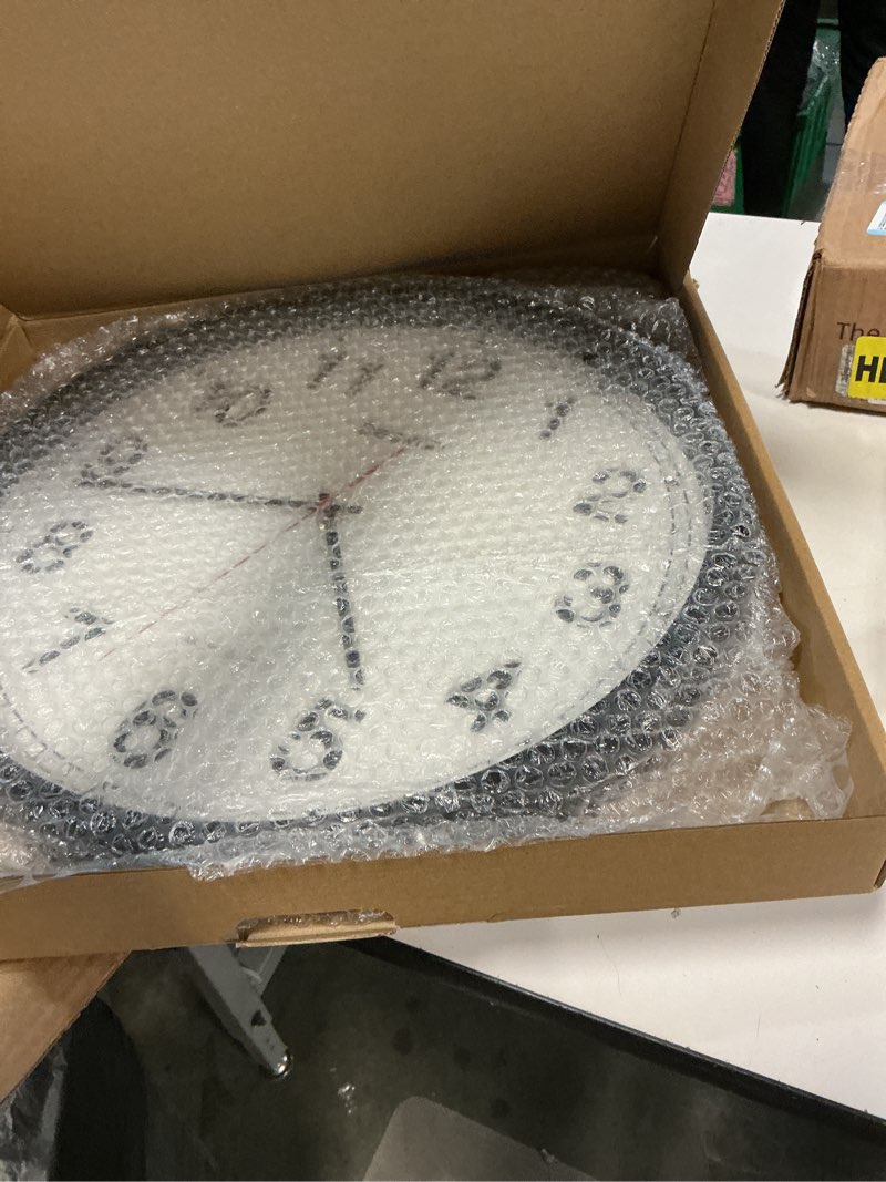 Condition photo showing Good Condition for Geevon 16 Inch Atomic Wall C...e Office School - Black Frame