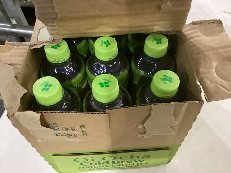Condition photo showing New/Like New for itoen unsweetened premium green tea samplers, oicha green tea, gemaicha matcha green tea (12 packs)