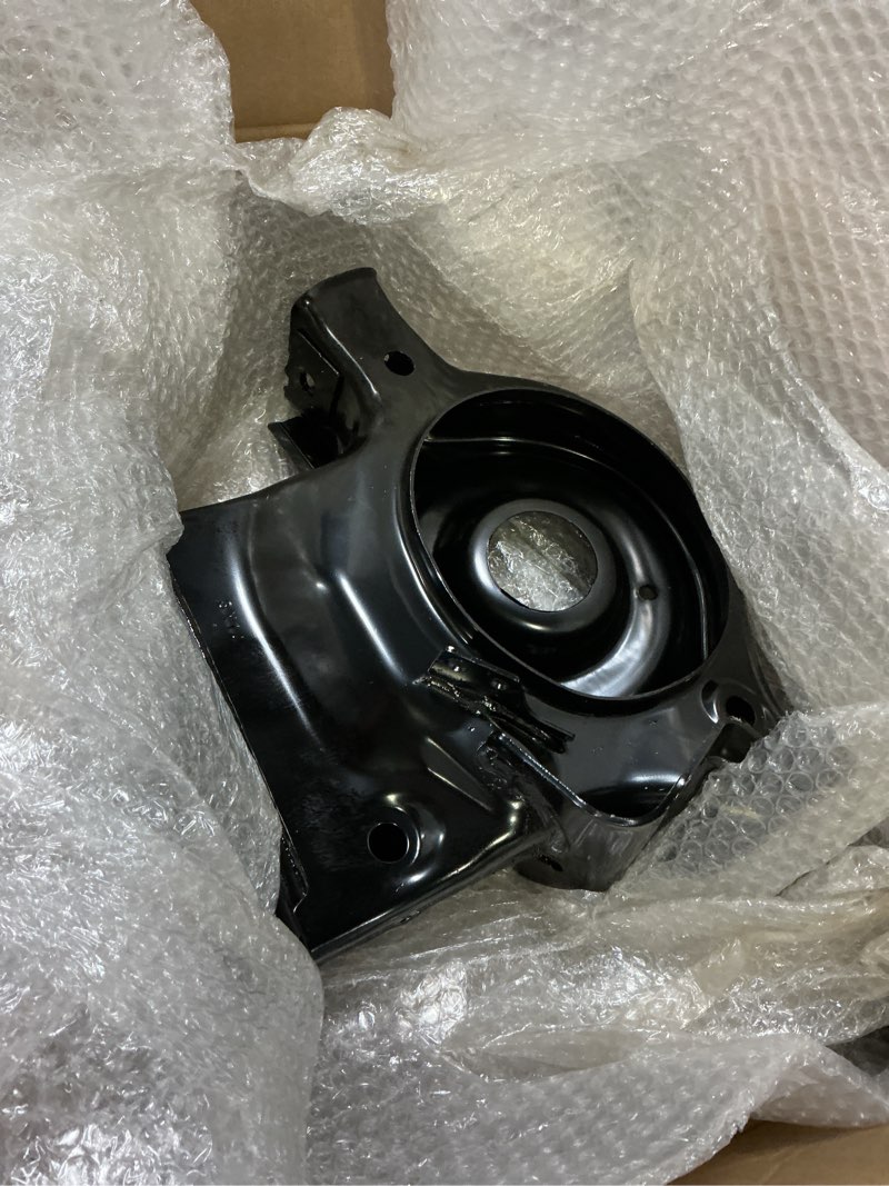 Condition photo showing Good Condition for Rear Right Passenger Side Lower Suspension Control Arm Compatible with Nissan Altima 2013 2014 2015 2016 2017 2018 Nissan Maxima 2016 2017 2018 2019 2020 2021 Replace 551B0-3TA0D