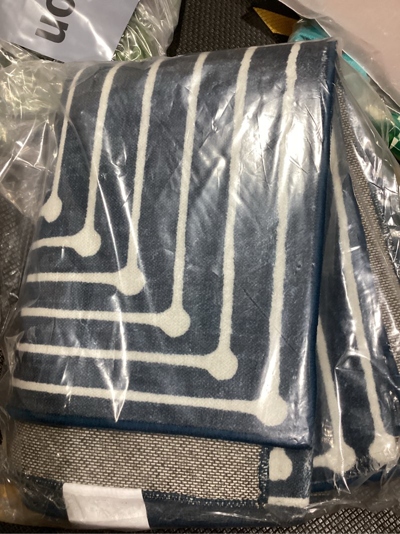 Condition photo showing Good Condition for yihouse 2x6 kitchen runner rug non slip washable, dark blue 6ft rug runners for entryway hallway non skid, modern geometric striped carpet runner for bathroom bedroom laundry room 2' x 6' dark blue