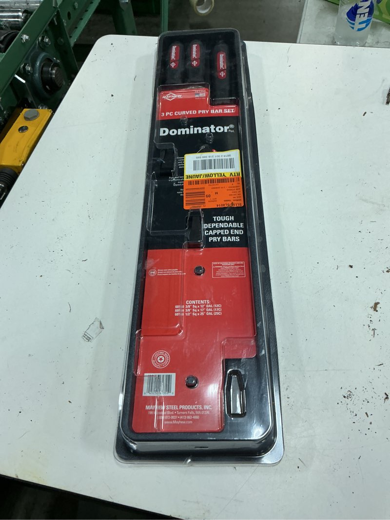 Condition photo showing Good Condition for dominator pry bar set (3-piece)