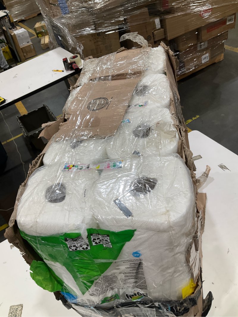Condition photo showing As Is for bounty paper towels quick size, white, 16 family rolls = 40 regular rolls family 117 sheet (pack of 16)
