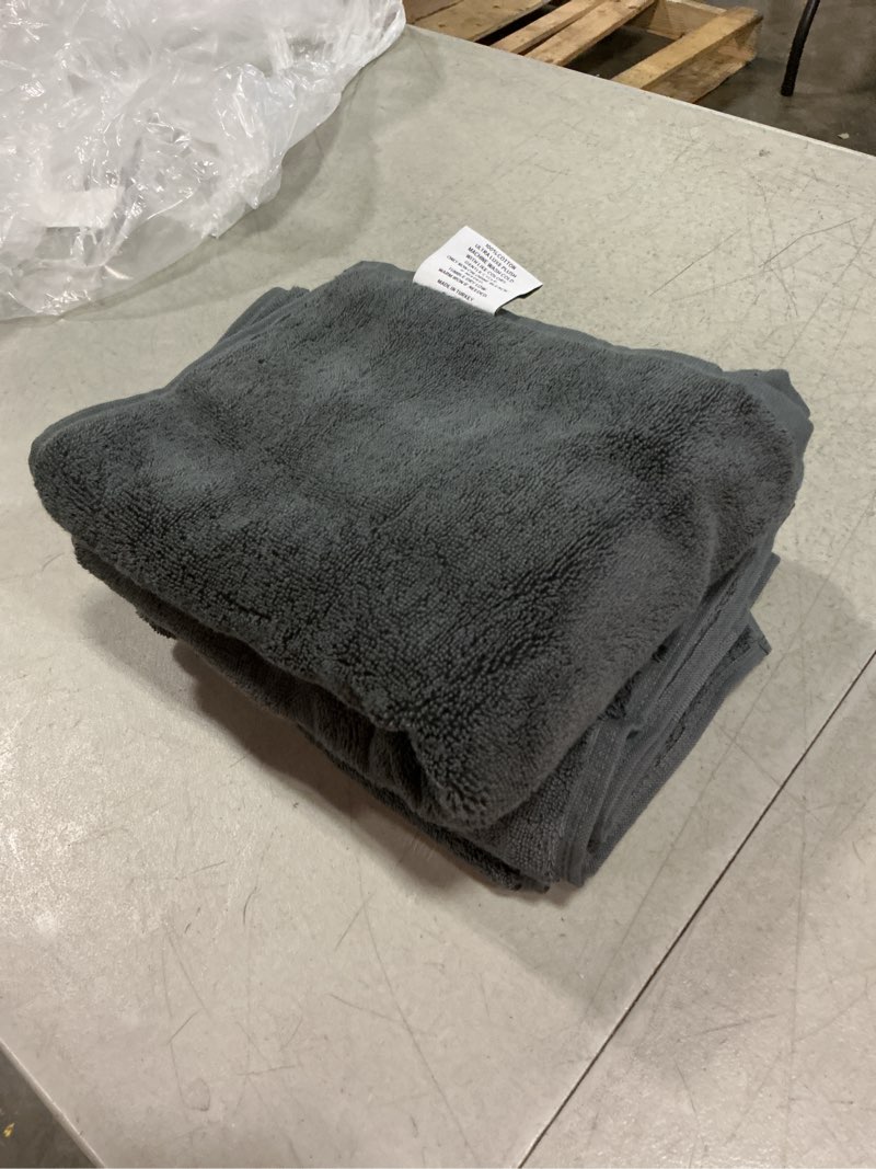 Condition photo showing New/Like New for turkish ultra plush hand towel (set of 2)  charcoal