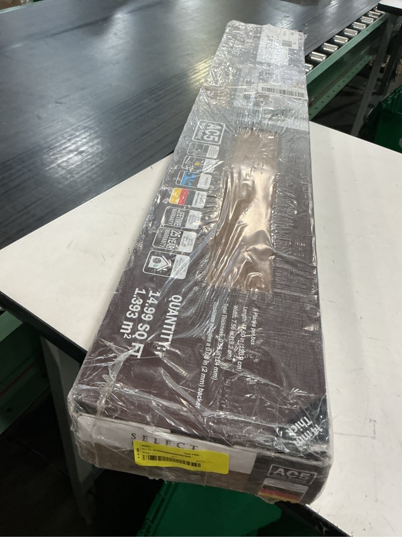 Condition photo showing New/Like New for similar cali 7904004100 plank flooring builder's choice 7.12\" w x 48\" l thornwood vinyl 23.77 sq ft thornwood