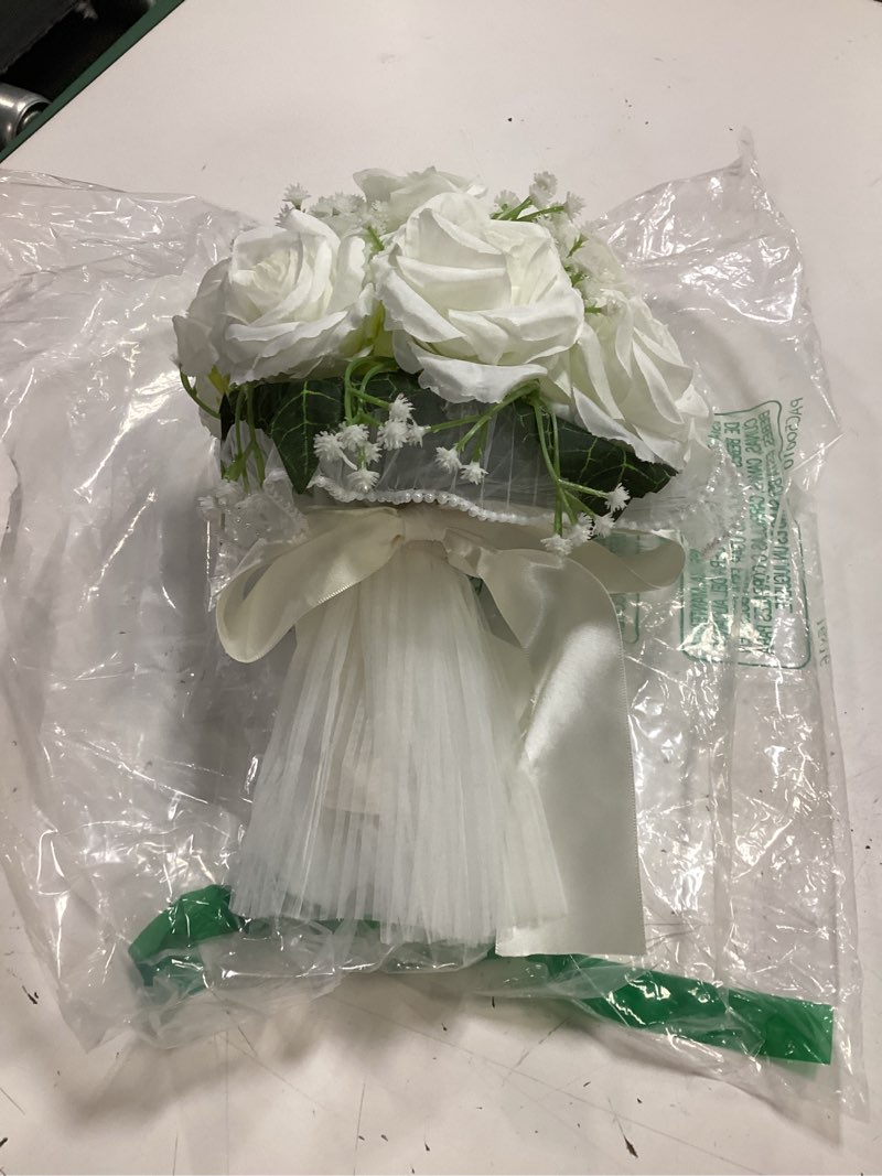 Condition photo showing Good Condition for 16 ivory white artificial roses wedding bouquet for bride, handmade with pearl veil, baby‘s breath, eucalyptus – 9“ bridal bouquet for bridesmaid, valentine’s day