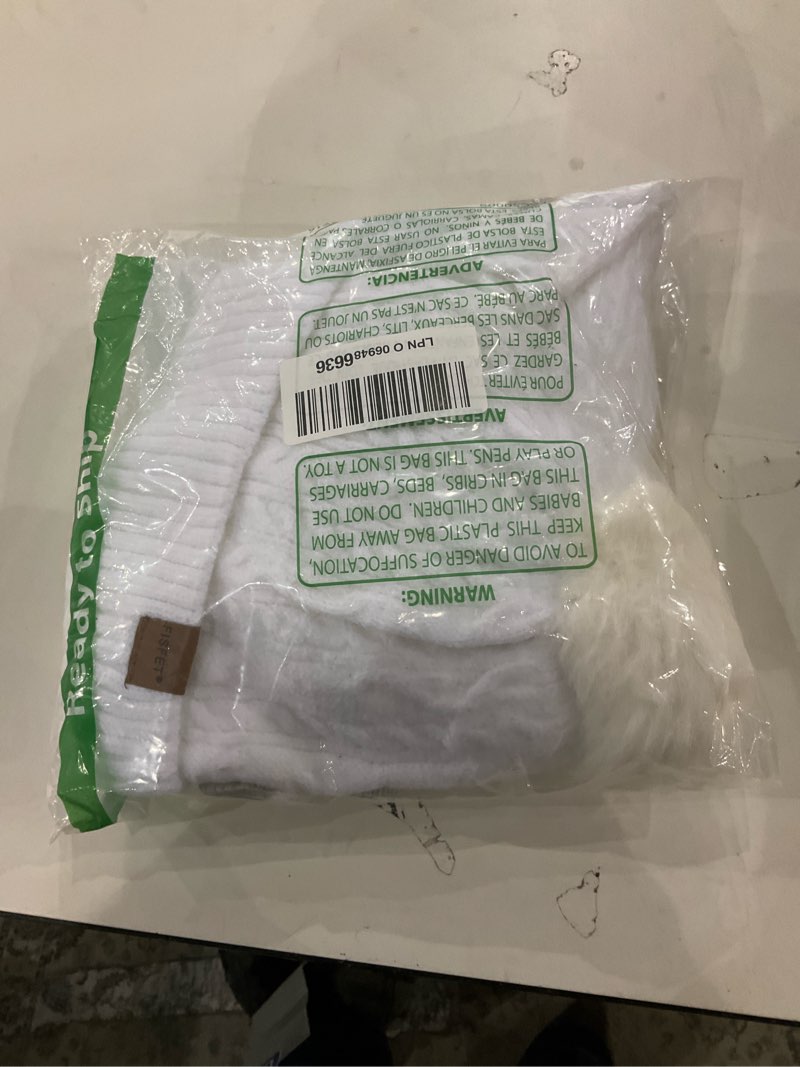 Cloth beanie and gloves 