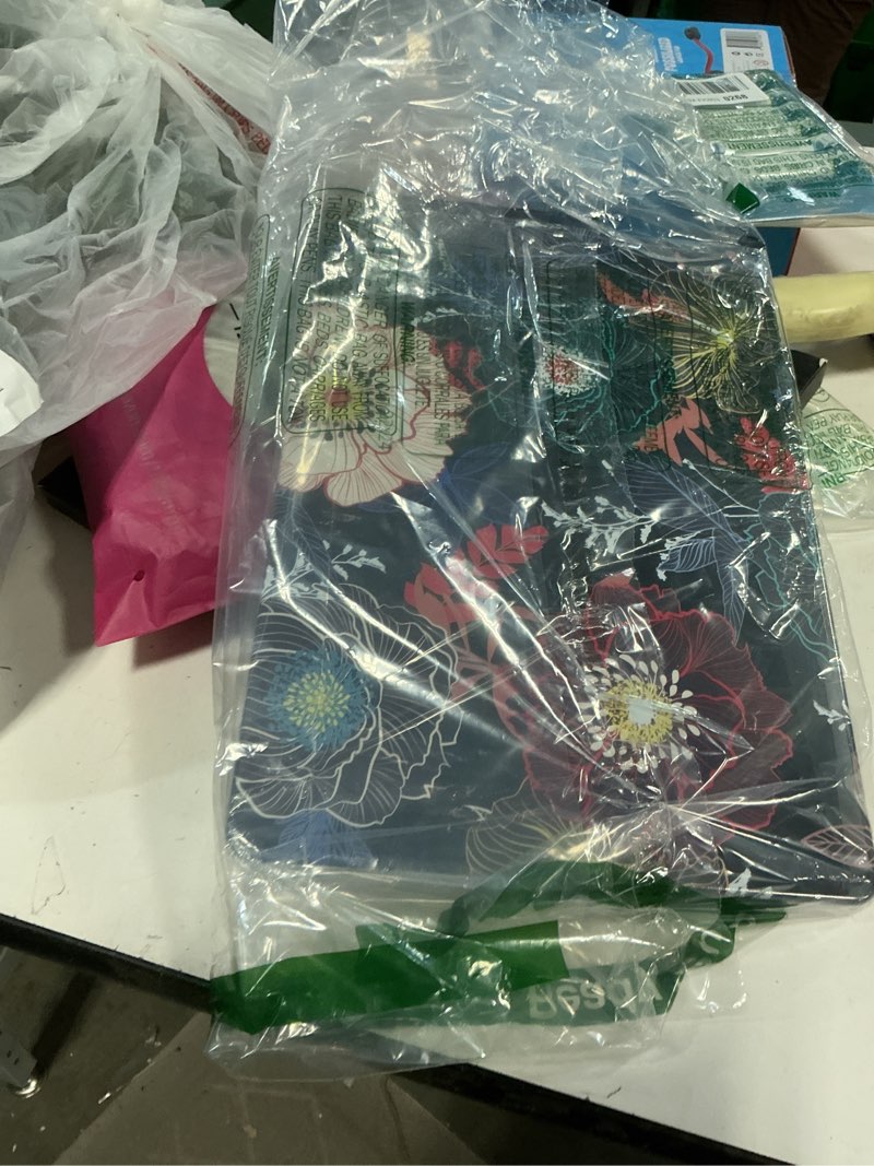 Condition photo showing Good Condition for Mektron Case for M5 MacBook Pro 14 inch 2025 Model A3434 A3112 Fit 2024-2021 Model M4 A3112 A3401 A3185 M3 A2918 A2992 M2 A2779 M1 A2442 Pro/Max, Hard Shell Cover for MacBook Pro 14", Dahlia Flowers