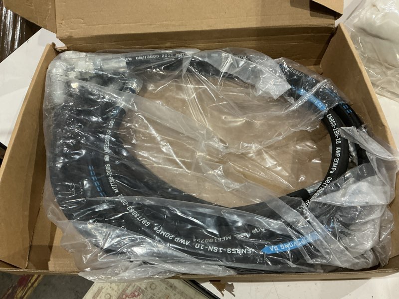 Condition photo showing Good Condition for hydraulic hoses kit fit for kubota la350a, la401, la402, la402-1, front loader hydraulic hoses, include 7j303-76610/75535-66620/7j999-95562 boom & bucket cylinder hoses