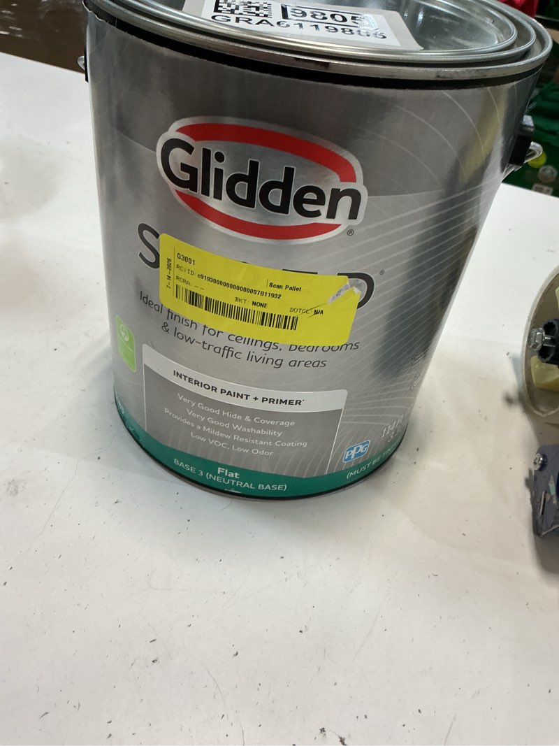 Condition photo showing New/Like New for glidden spred salty breeze / green, flat interior paint with primer, 1 gallon