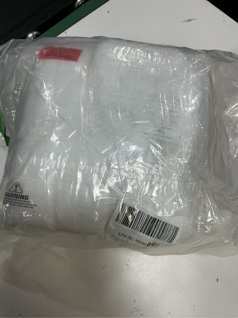 Condition photo showing New/Like New for tens towels pack of 4 soft bath towels, 100% cotton, 27 x 54 inches, lightweight & quick-dry, ideal for daily bathroom use, practical & comfortable, white
