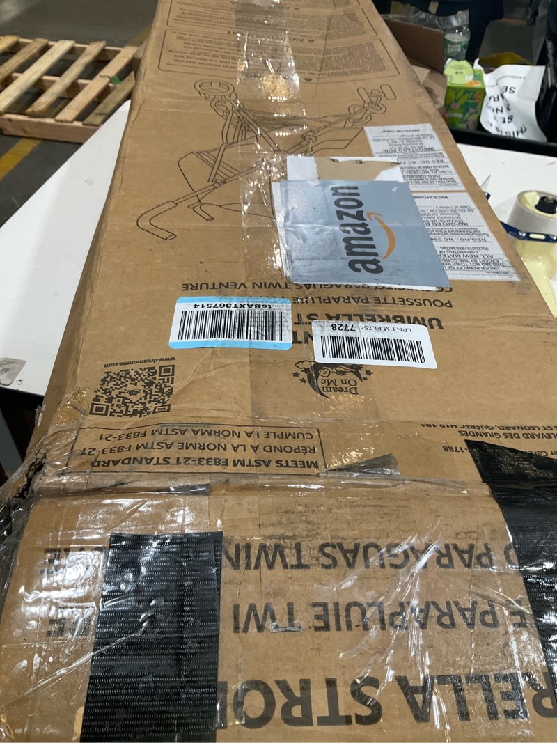 Condition photo showing Good Condition for umbrella stroller