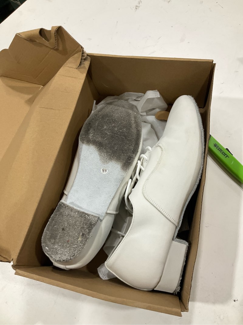 Condition photo showing As Is for Linodes Breathable Oxford Men's Latin Dance Shoes 1 Inch Leather Sole Ballroom Salsa Tango Waltz Character Shoe 9.5 White