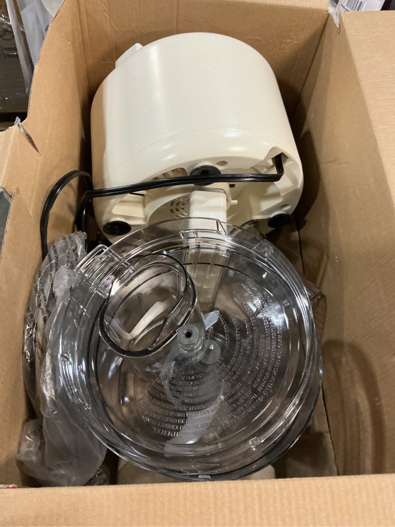 Condition photo showing Good Condition for martha stewart food processor, 10-cup electric chopper for slicing, shredding, mincing and puree, bpa-free twist & lock bowl, 3 multipurpose blades, variable speed dial, wide feed chute, linen white 10 cup food processor linen white