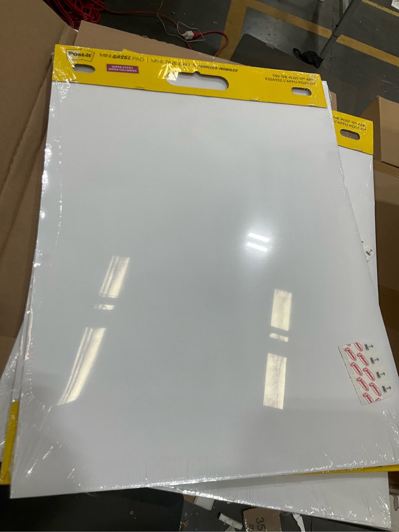 Condition photo showing New/Like New for Post-it Super Sticky Mini Easel Pad  15  x 18   White  1 Pad