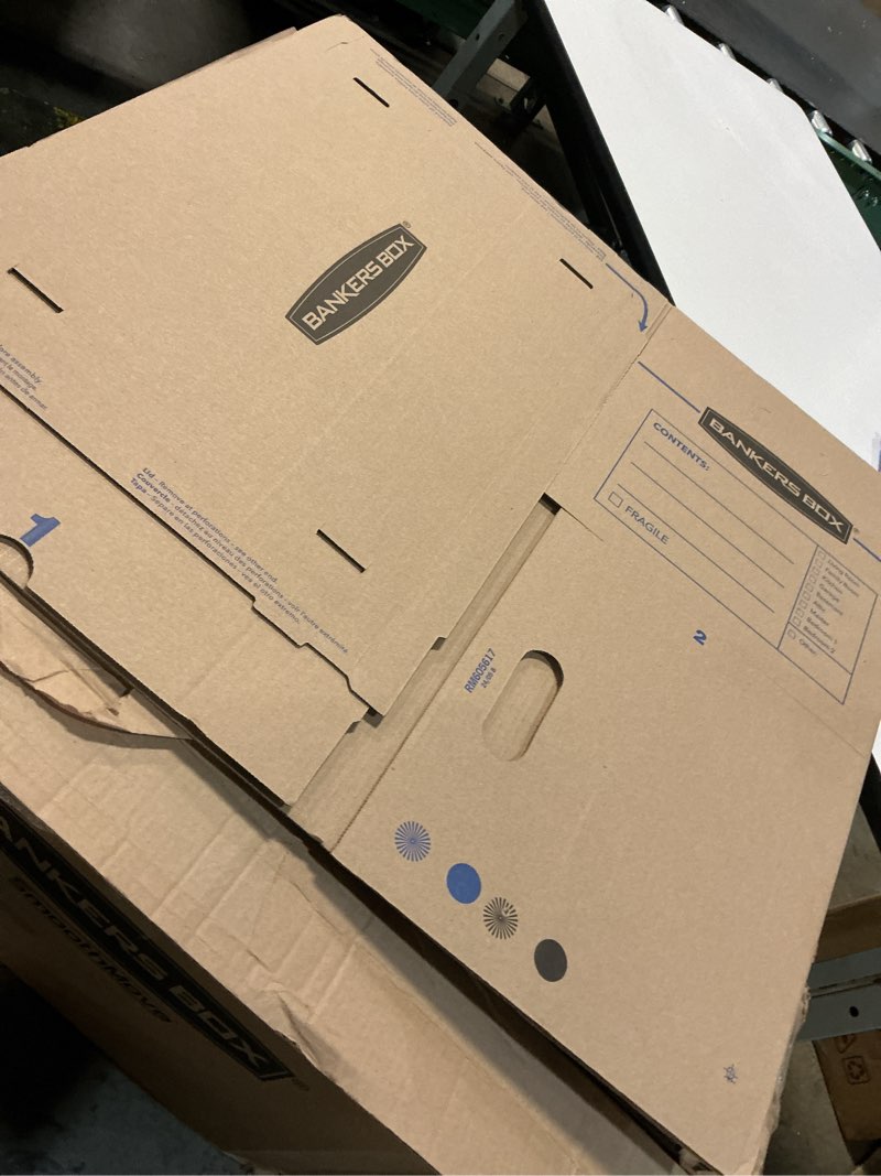 Condition photo showing Good Condition for bankers box medium classic moving box 20 pack, reinforced handles, tape-free assembly, box with lid, 19-in x 14.5-in x 15.5-in (8817202)
