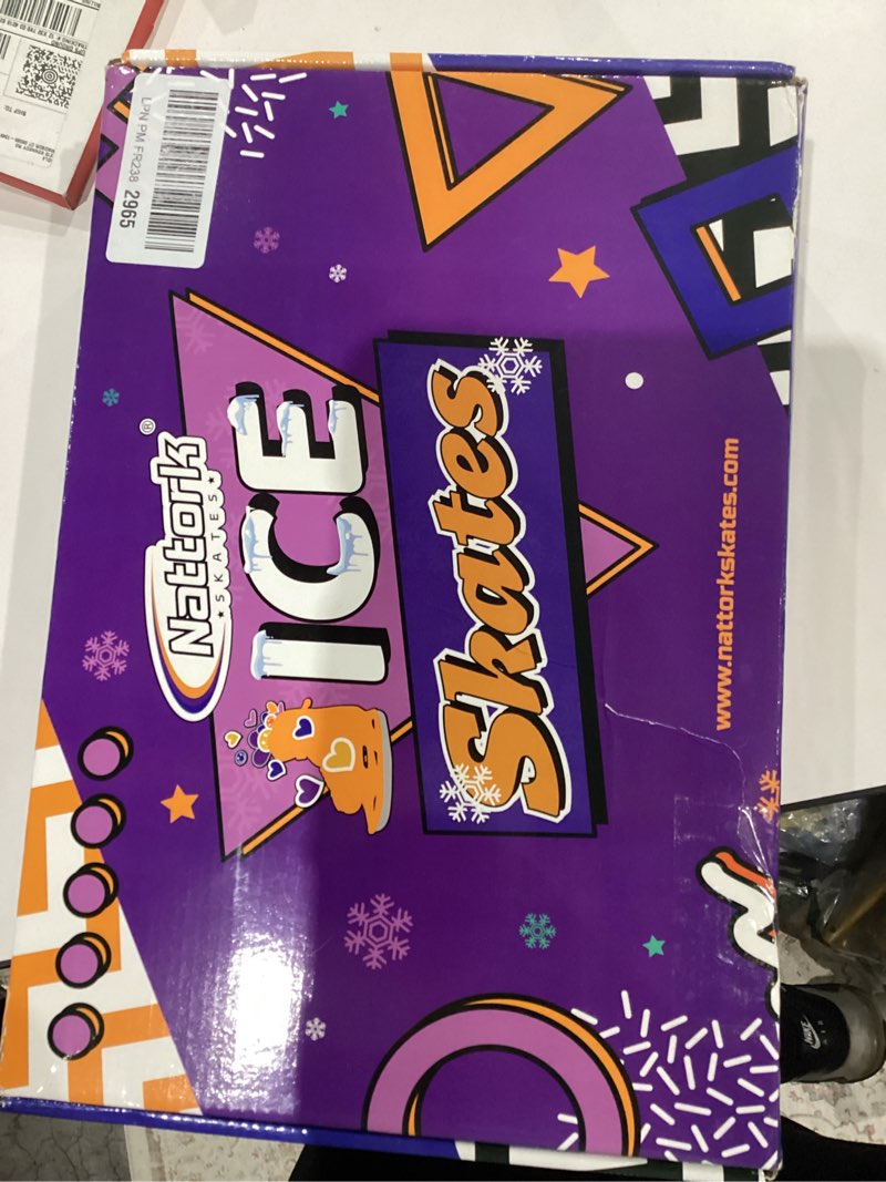 Condition photo showing Good Condition for MammyGol Adjustable Ice Skates for Kids Youth Tean Hockey Lace-Up Boys or Girls Ice Skate for Beginner Age 4-12 Blue Black Teal Green Black Small(10C-13C US)