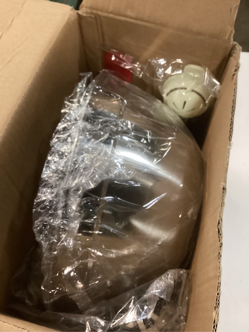 Condition photo showing Good Condition for 5-speed electric hand mixer, 4 large mixing bowls set, handheld mixers with whisks beater, stainless steel metal nesting bowl measuring cups spoons kitchen cake blender for baking supplies cake mixer with bowls set