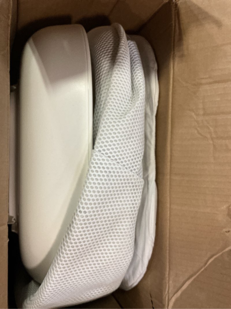 Condition photo showing Good Condition for Graco SmartSense Soothing Baby Bassinet – Smart Newborn Bassinet Detects and Automatically Responds to Baby's Cries – for Newborn Babies to 6 Months