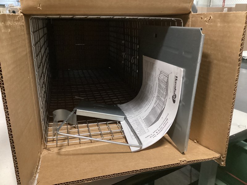 Condition photo showing Good Condition for HAVAHART 1079SR Large 1-Door Humane Catch and Release Live Animal Trap Cage - Live Raccoon Trap, for Bobcats, Beavers, Dogs, & More
