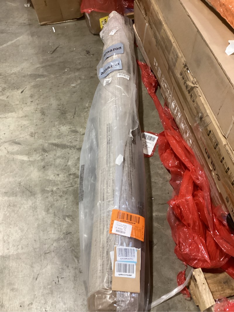 Condition photo showing Good Condition for Loloi Darby Collection DAR-01 Charcoal/Sand 6'-7" x 9'-3" Area Rug Charcoal / Sand 6'7" x 9'3" (Rectangular)